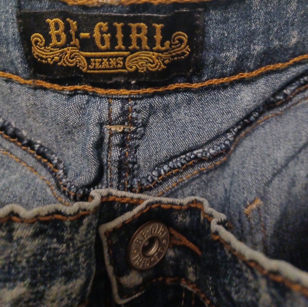 Women's plus size jeans